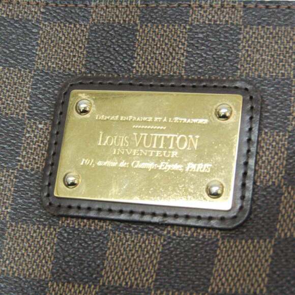 LOUIS VUITTON Authentic Brown Damier Shoulder Bag